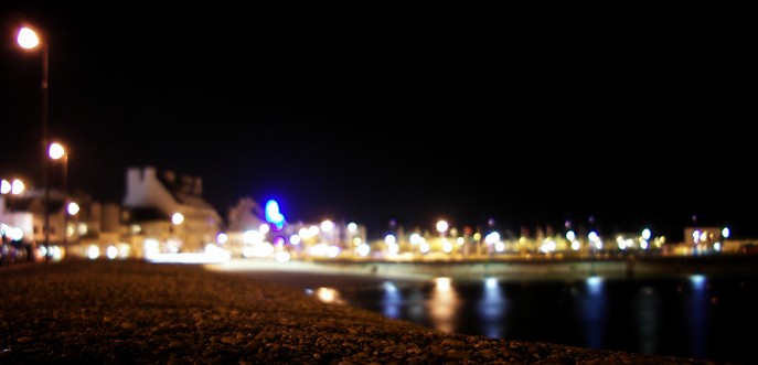 Photo d'un port en Bretagne, by night